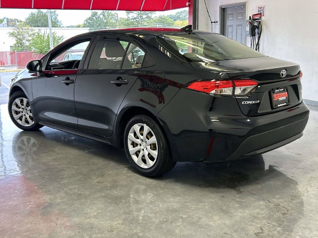 Certified 2020 Toyota Corolla LE FWD image 5