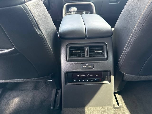 Used 2025 MAZDA CX-90 3.3 Turbo w/ Select Package AWD/4WD image 23