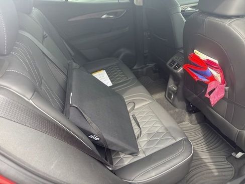 Used 2023 Buick Envision Avenir image 26