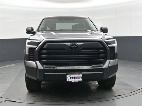Used 2022 Toyota Tundra SR5 image 9