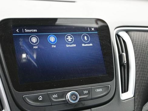 Used 2023 Chevrolet Malibu LT FWD image 25