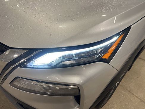 Certified 2023 Nissan Rogue SV image 27