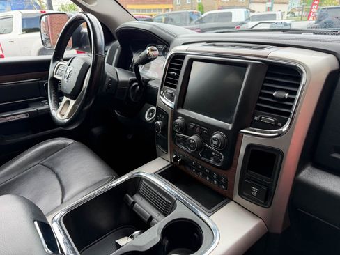 Used 2017 RAM 2500 Laramie w/ Sport Appearance Group AWD/4WD image 18