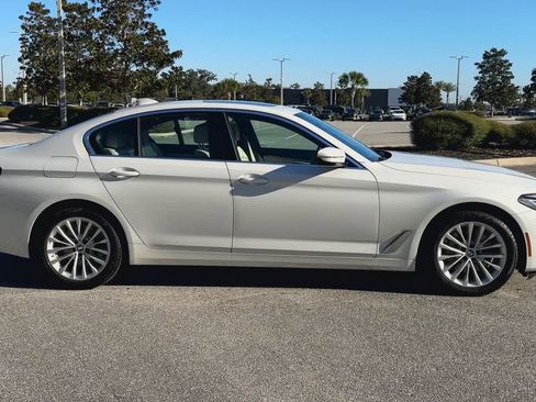 Certified 2023 BMW 530i w/ Executive Package image 9