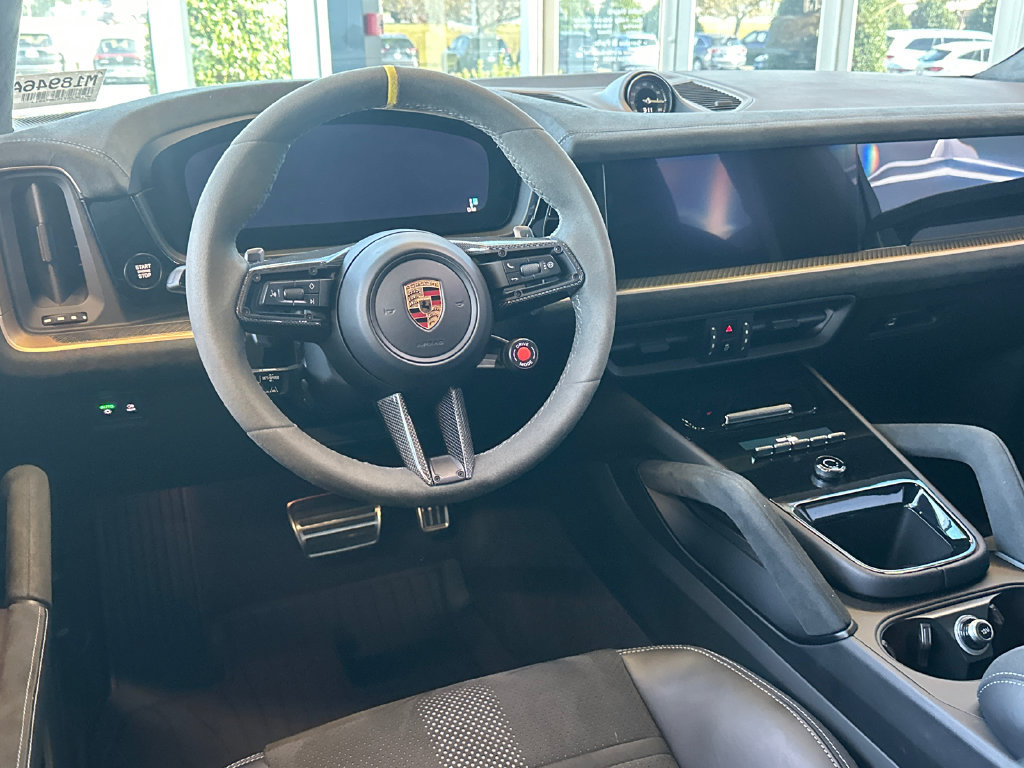 Used 2024 Porsche Cayenne Turbo GT AWD/4WD image 21