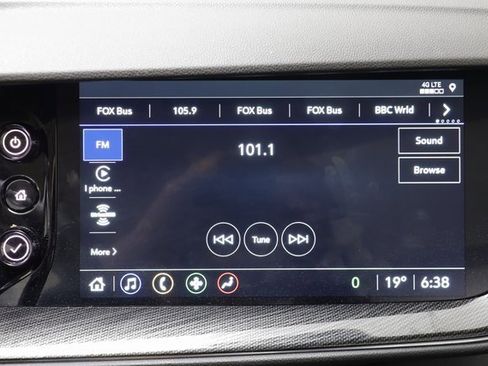 Certified 2023 Buick Envision Essence w/ Sport Touring Package image 10