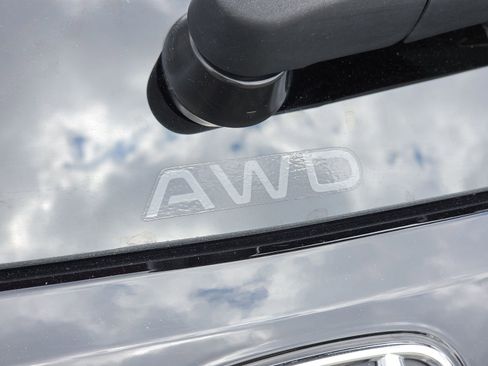 Used 2024 Honda HR-V Sport image 10