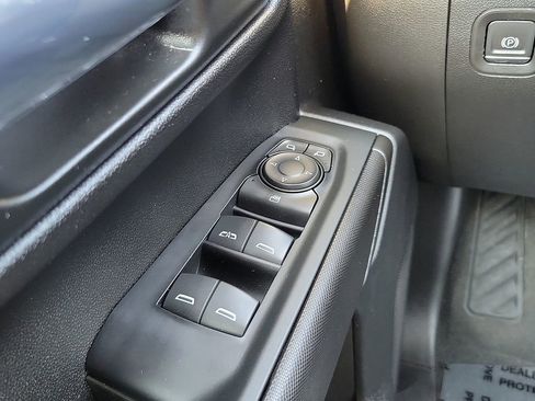 Used 2023 GMC Sierra 1500 Pro w/ Graphite Edition image 13