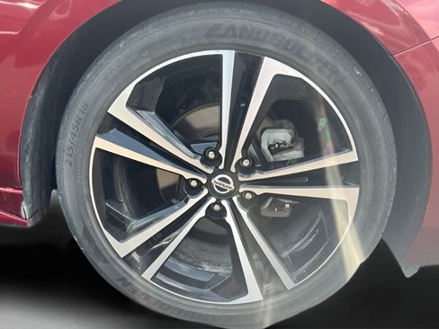 Used 2021 Nissan Sentra SR FWD image 8