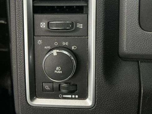 Used 2014 RAM 1500 Outdoorsman AWD/4WD image 43