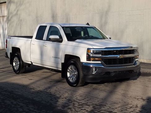 Used 2019 Chevrolet Silverado 1500 LT w/ All Star Edition image 11