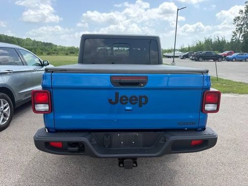 Used 2020 Jeep Gladiator Sport w/ Quick Order Package 24S AWD/4WD image 9