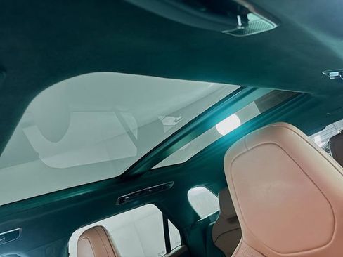 Used 2025 Land Rover Range Rover Sport SV Edition Two image 14