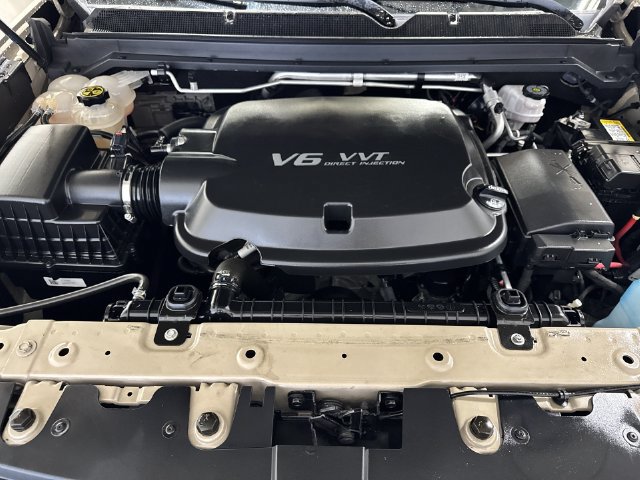 Used 2022 Chevrolet Colorado Z71 AWD/4WD image 26