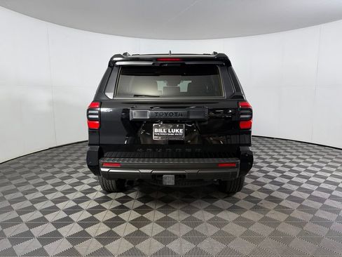 Used 2025 Toyota 4Runner TRD Off-Road Premium w/ Tow Technology Package AWD/4WD image 9