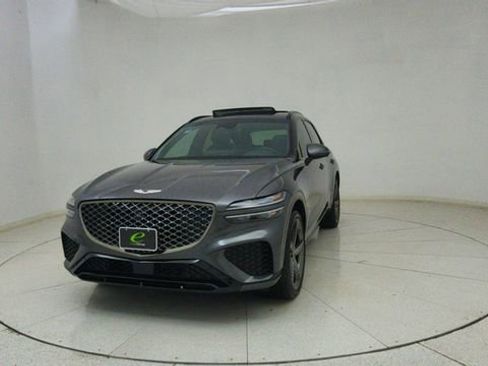 Used 2024 Genesis GV70 3.5T Sport w/ Sport Advanced Package AWD/4WD image 65