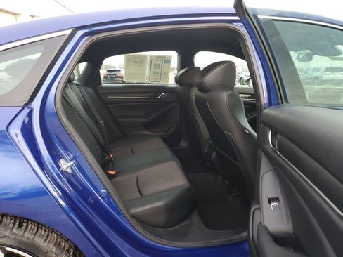 Certified 2022 Honda Accord Sport image 38