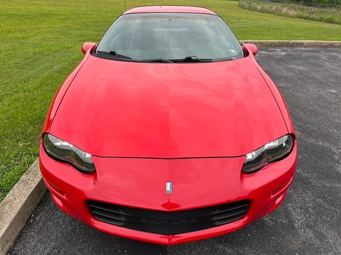 Used 2000 Chevrolet Camaro LT RWD image 2