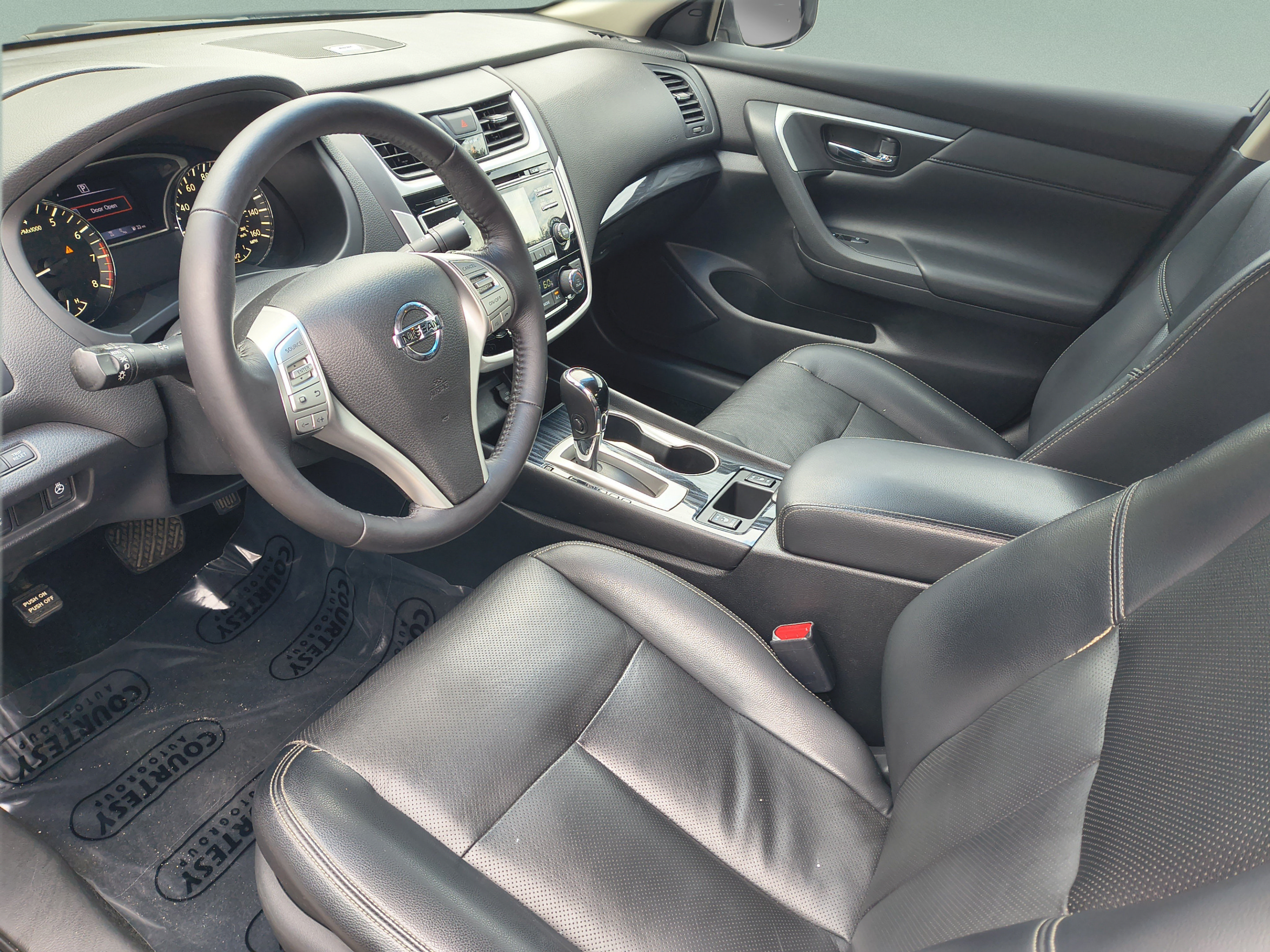 Used 2018 Nissan Altima 2.5 SL FWD image 19