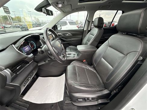 Certified 2020 Chevrolet Traverse Premier w/ Redline Edition image 20
