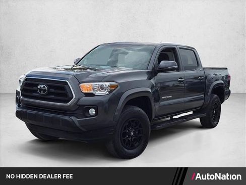 Used 2022 Toyota Tacoma SR5 w/ Technology Package RWD image 1