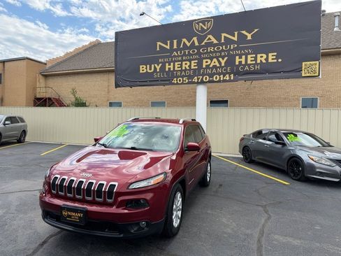 Used 2015 Jeep Cherokee Latitude w/ Comfort/Convenience Group FWD image 3