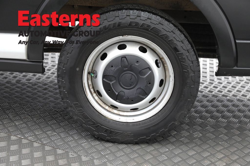 Used 2019 Ford Transit 150 148 Low Roof RWD image 32