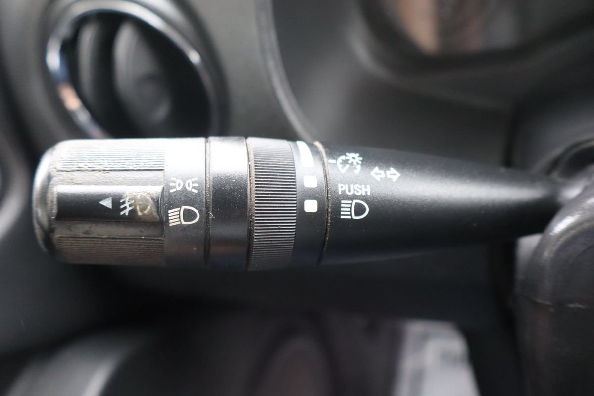 Used 2013 Jeep Patriot Sport AWD/4WD image 28