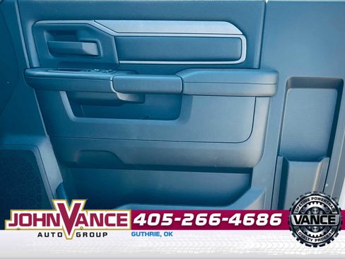 Used 2024 RAM 3500 Tradesman image 12