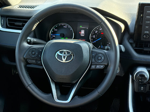 Used 2022 Toyota RAV4 SE AWD/4WD image 14