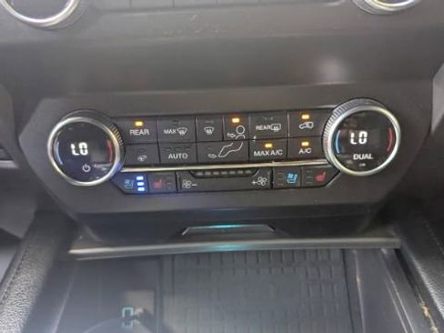 Used 2021 Ford Expedition Max XLT image 81