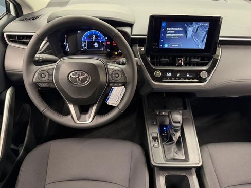 New 2026 Toyota Corolla Cross LE AWD/4WD image 21