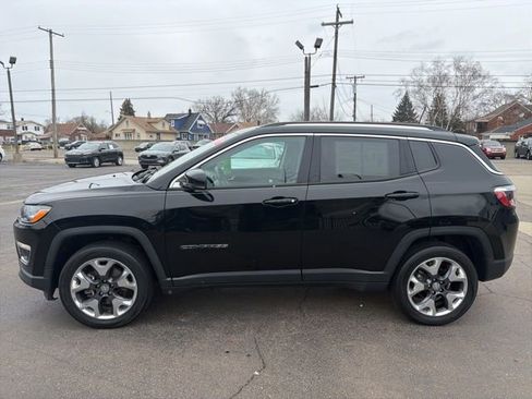 Used 2021 Jeep Compass Limited AWD/4WD image 4