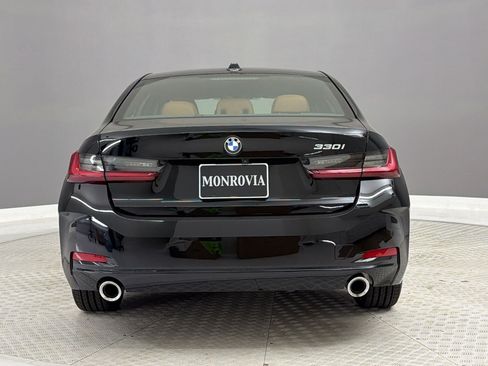 Used 2023 BMW 330i Sedan w/ Driving Assistance Package RWD image 10