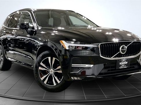 Certified 2023 Volvo XC60 B5 Core image 13