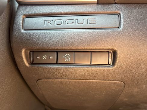 Certified 2024 Nissan Rogue S FWD image 30