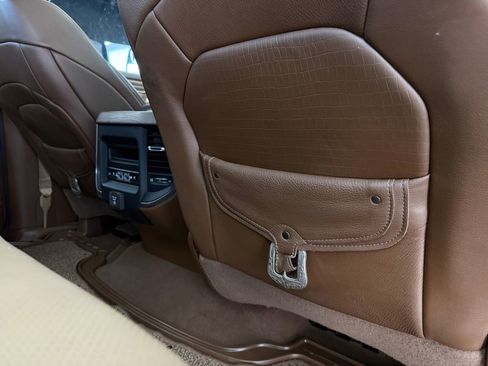 Used 2019 RAM 1500 Laramie Longhorn AWD/4WD image 37