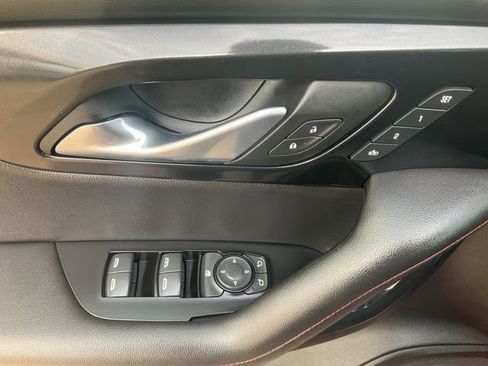 Used 2022 Chevrolet Blazer RS w/ Enhanced Convenience Package image 5