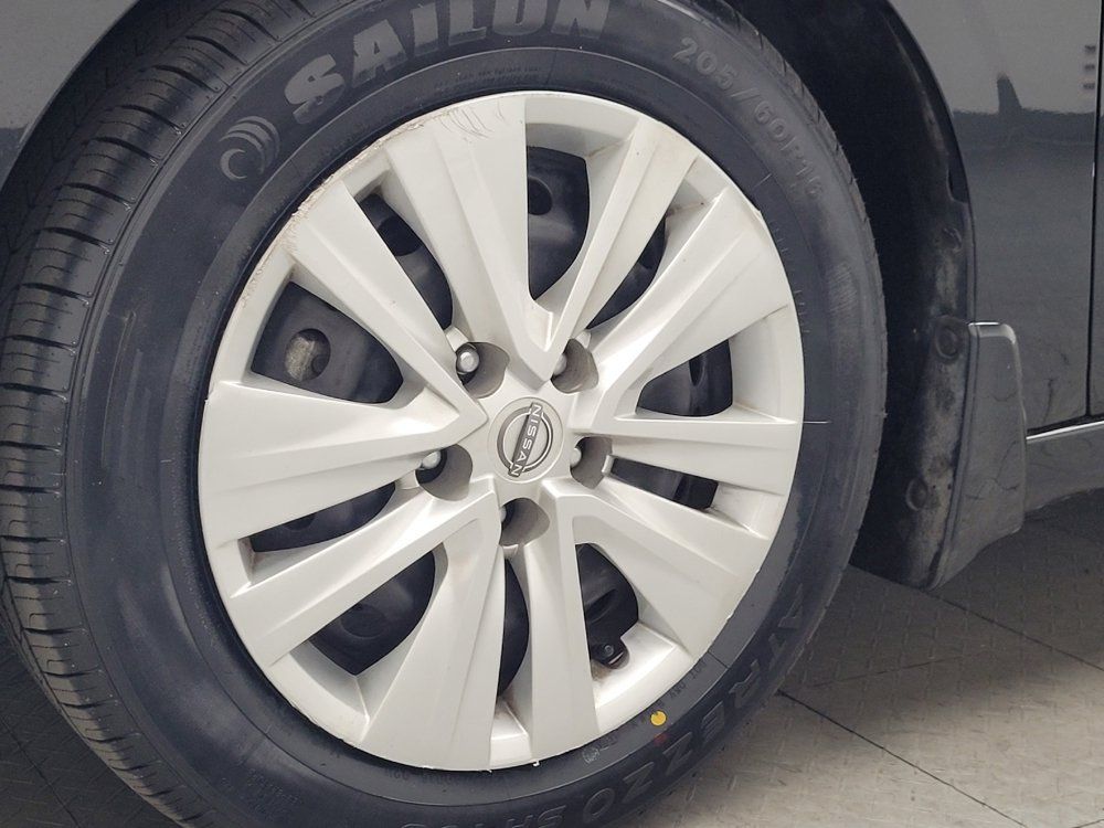 Used 2025 Nissan Sentra S FWD image 31