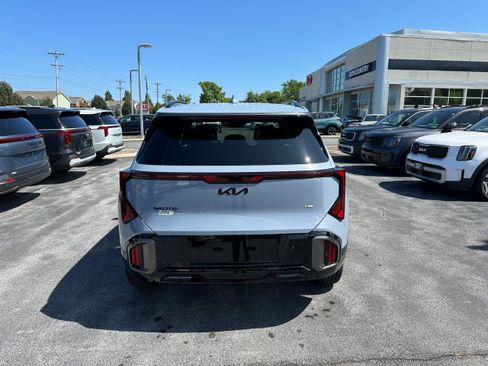 New 2027 Kia Seltos X-Line S w/ X-Line S Premium Package AWD/4WD image 6