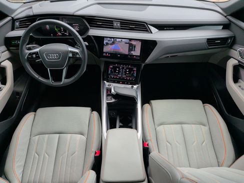 Used 2024 Audi Q8 e-tron Prestige w/ Prestige Package image 33