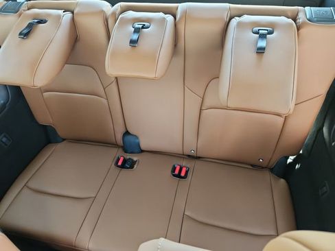 New 2026 Nissan Pathfinder Platinum AWD/4WD image 10