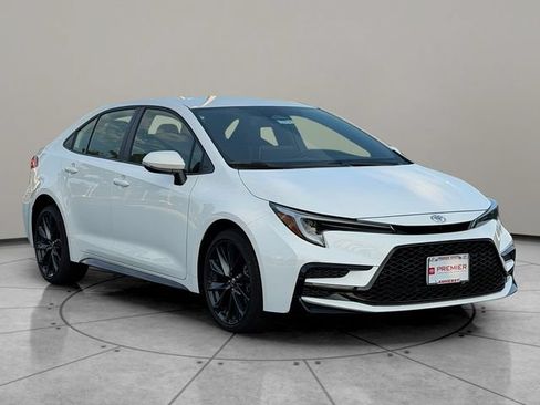 Certified 2026 Toyota Corolla SE w/ SE Package FWD image 8