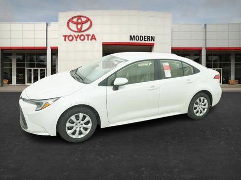 New 2026 Toyota Corolla LE image 8