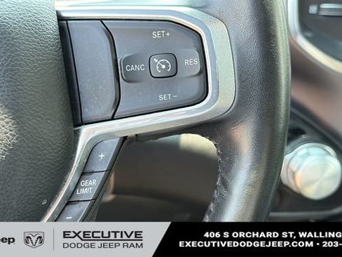 Used 2023 RAM 1500 Laramie AWD/4WD image 13