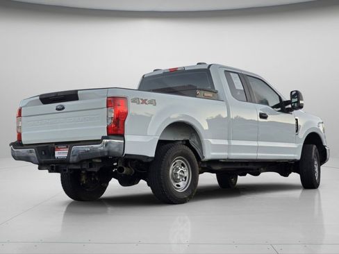 Used 2022 Ford F250 XL w/ Power Equipment Group image 27