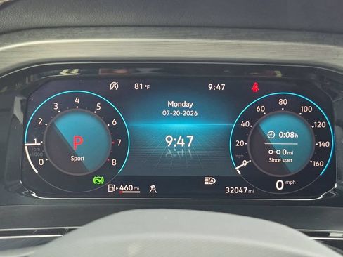 Used 2025 Volkswagen Atlas Cross Sport SE FWD image 16