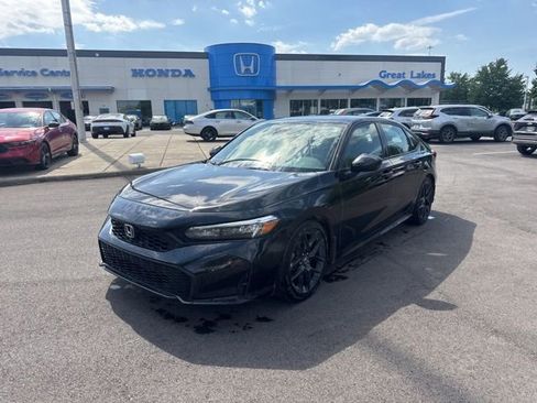 Used 2025 Honda Civic Sport image 1