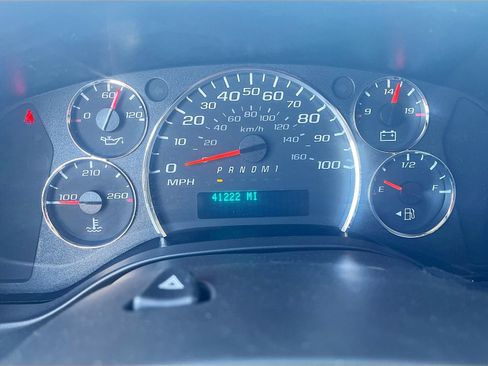 Used 2023 GMC Savana 2500 Extended w/ Driver Convenience Package RWD image 12