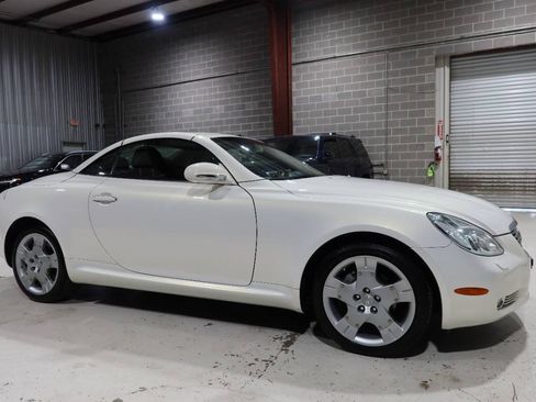 Used 2005 Lexus SC 430 Convertible RWD image 42